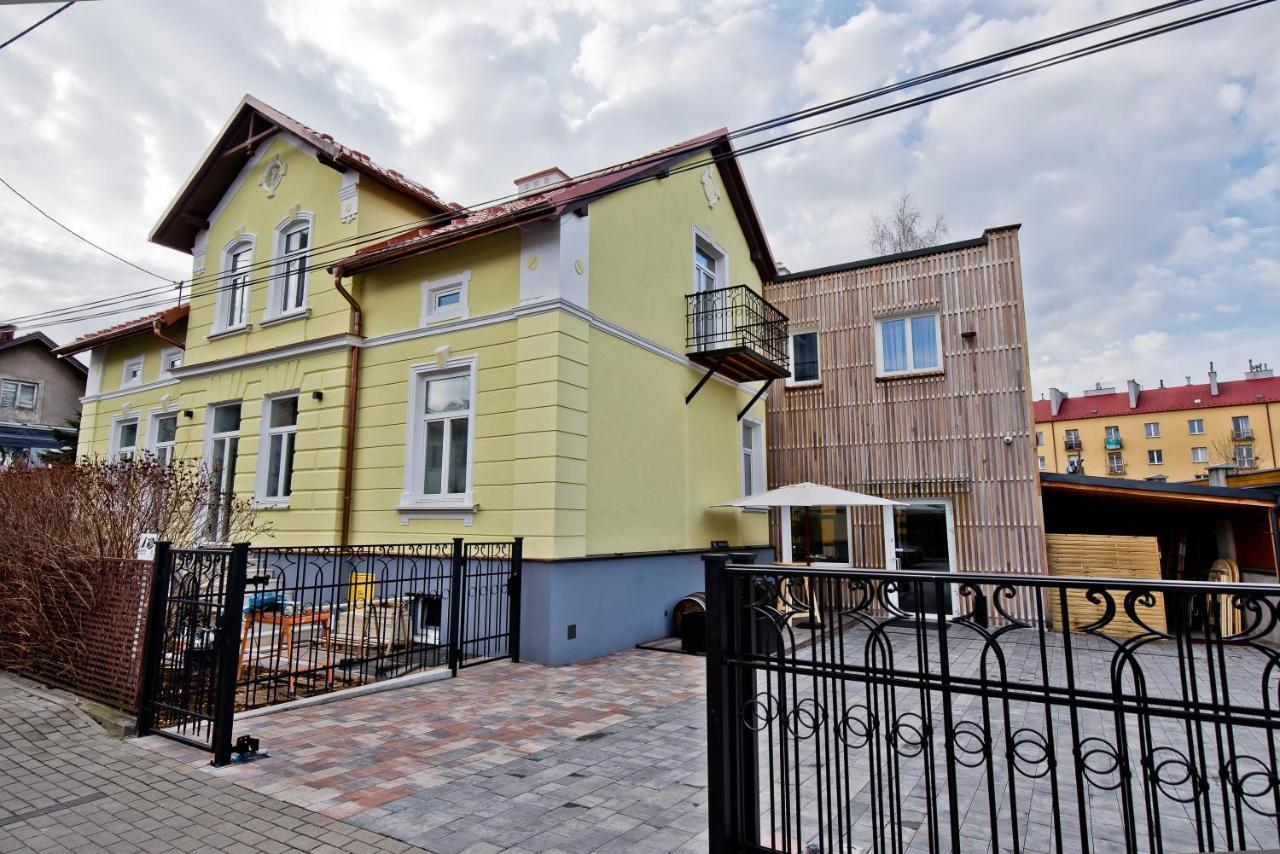 Salon Win Wine Bar & Apartments Jasło Eksteriør bilde